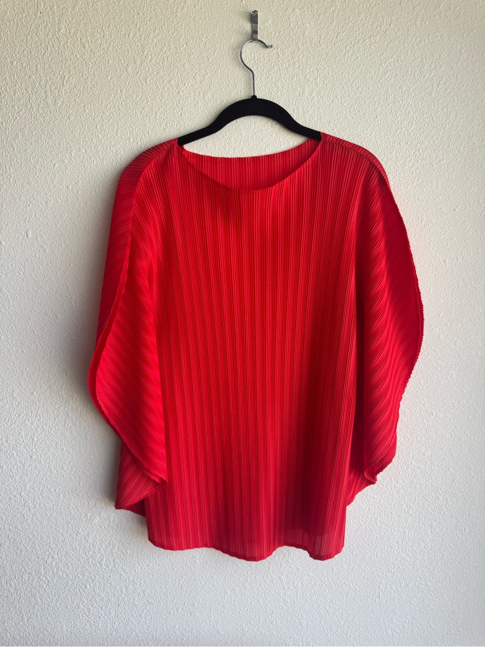 PLEATS PLEASE ISSEY MIYAKE Red Pleated Short-Sleeve Top